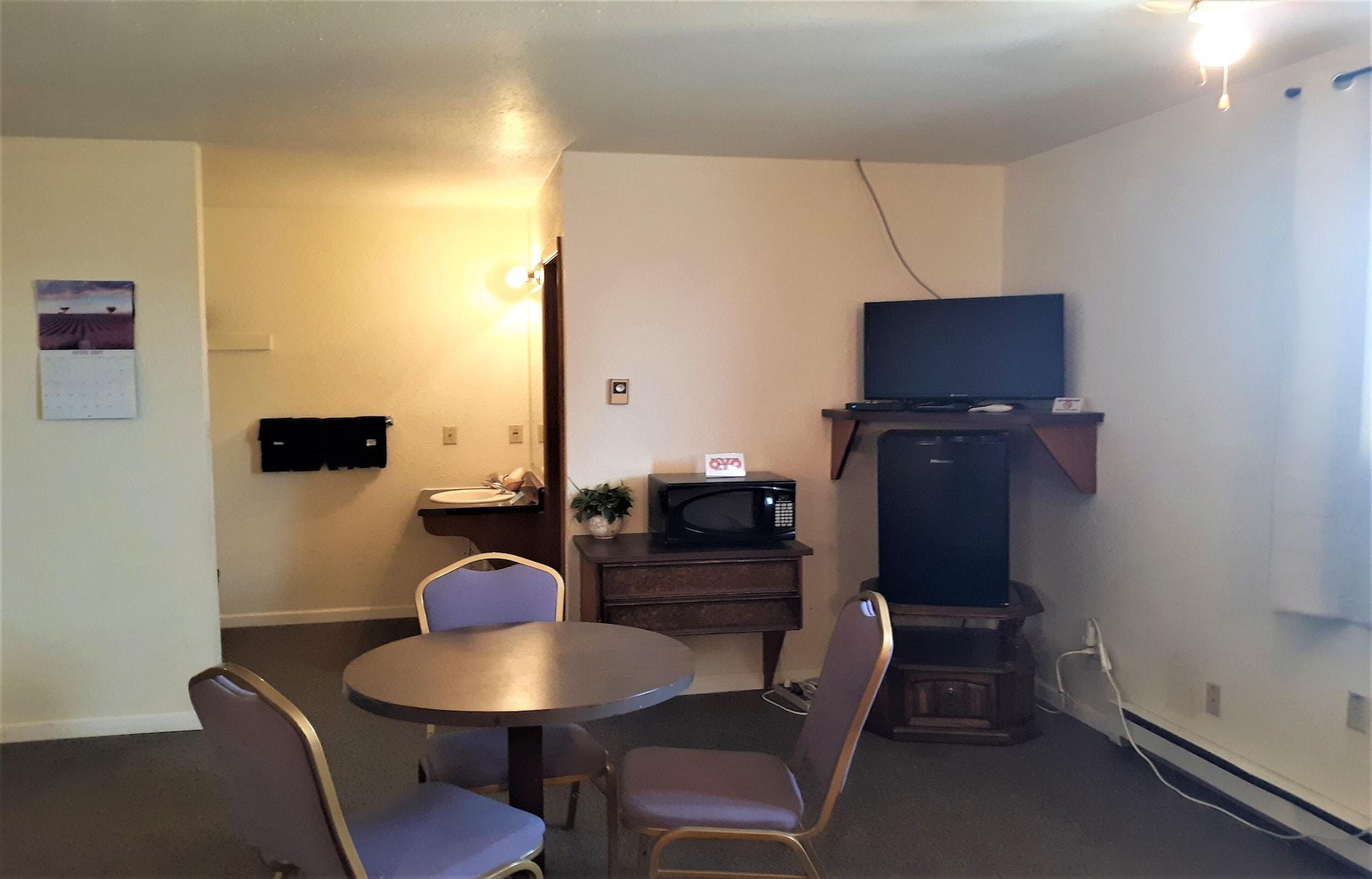 Oyo Hotel Cheyenne Wells - Us 40 Екстер'єр фото